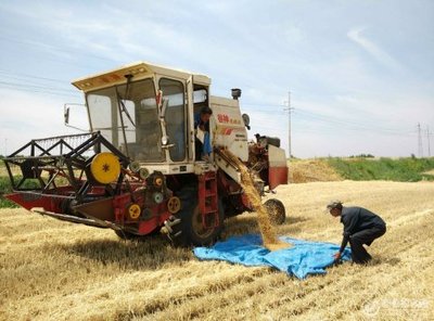 農機通網站2016年三夏跨區(qū)作業(yè)播報即將全面啟動 助力農業(yè)生產高效運行